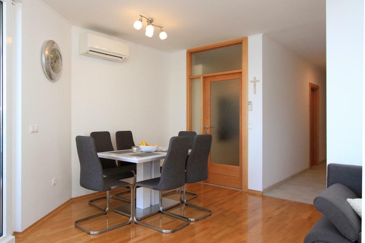 Luxury Omis Apartment Eksteriør billede