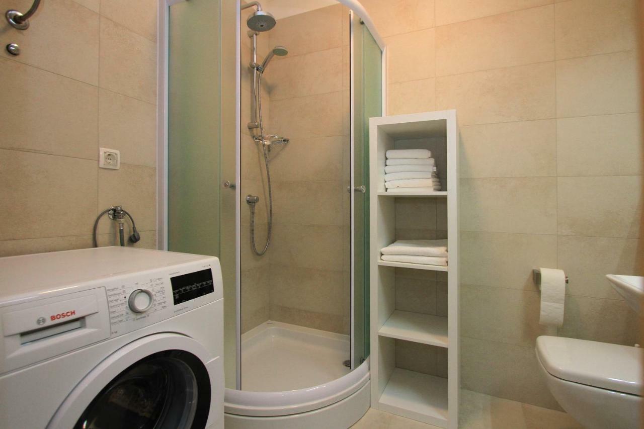 Luxury Omis Apartment Eksteriør billede