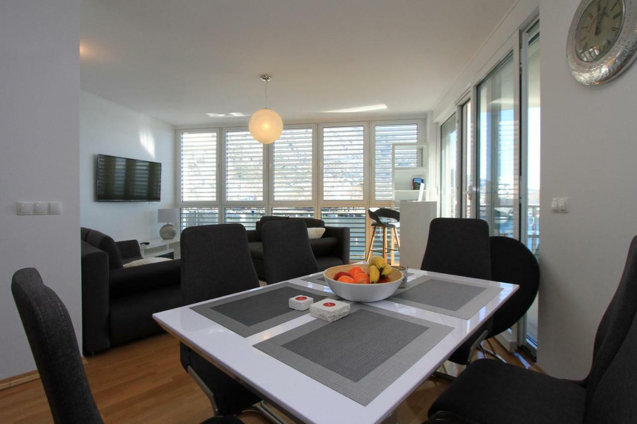 Luxury Omis Apartment Eksteriør billede