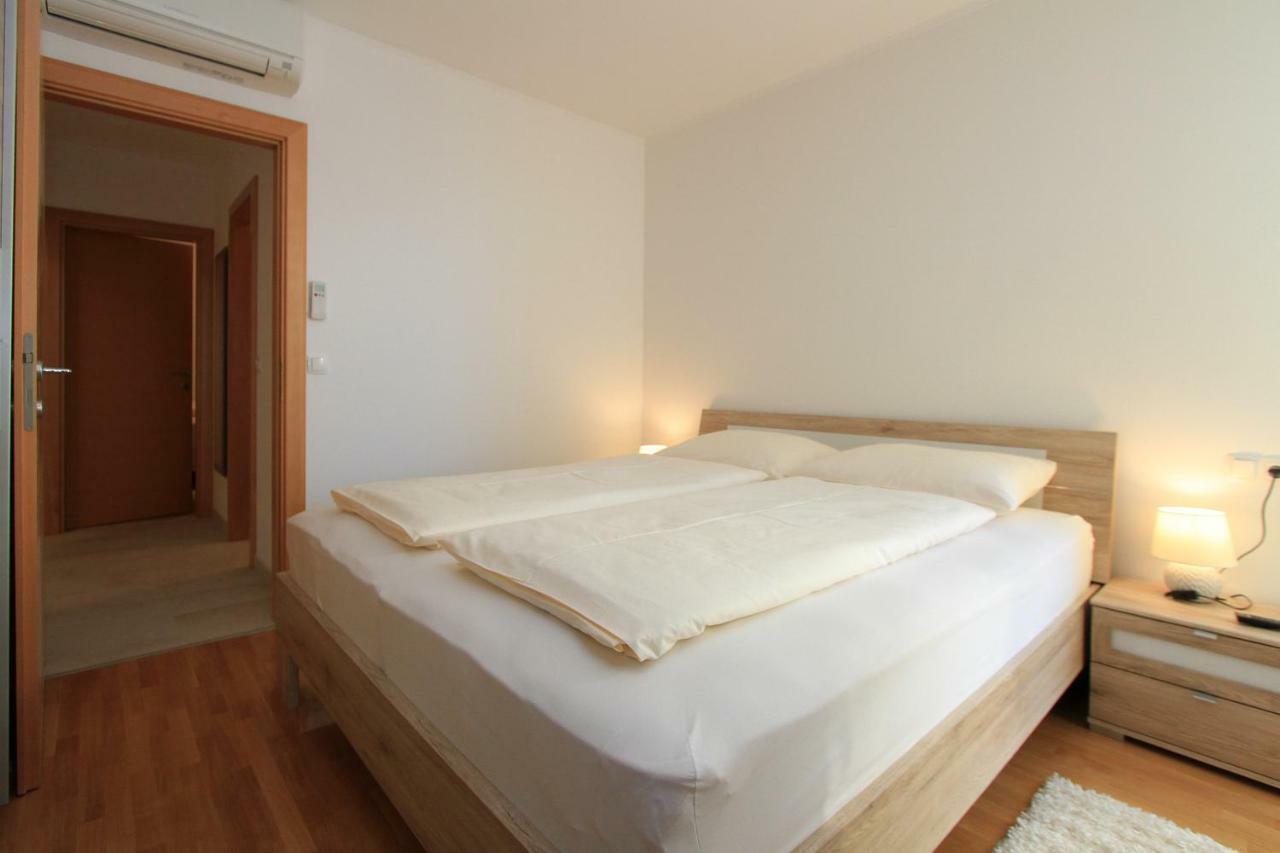 Luxury Omis Apartment Eksteriør billede